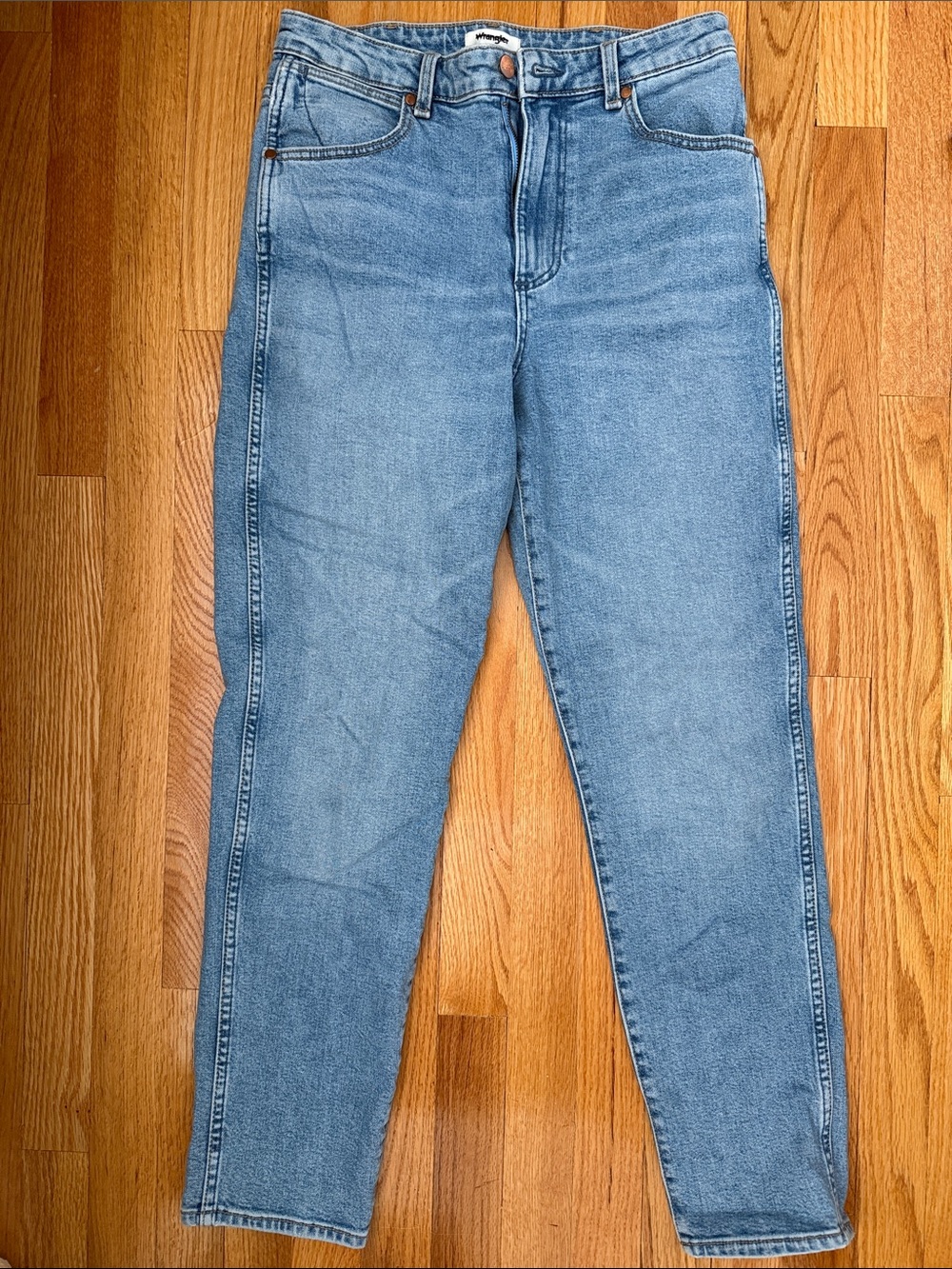 Wrangler Mid-Wash High-Rise Straight Jeans